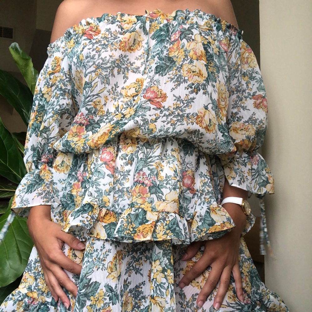 STYLENANDA OFF-SHOULDER FLORAL TIERED DRESS